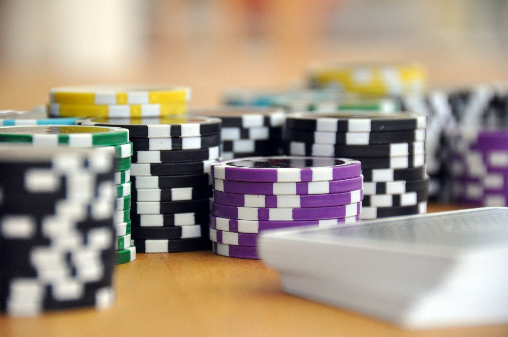 poker chips-home poker essentials